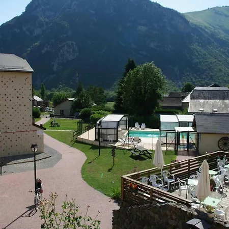 Appartement Avec Piscine En Vallee D'Ossau Bielle Exterior photo
