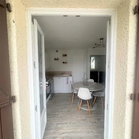 Appartement Avec Piscine En Vallee D'Ossau Bielle Exterior photo